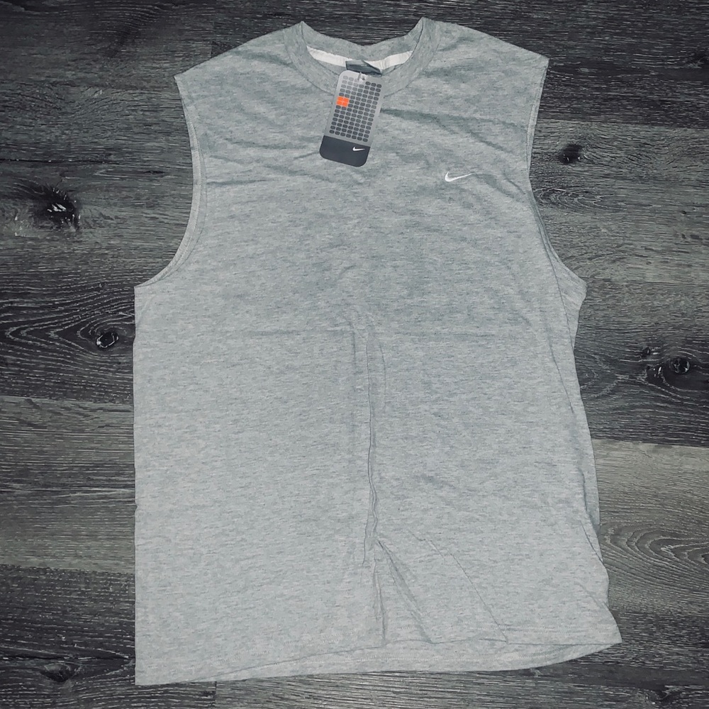 DS Retro Nike Tank ✔️